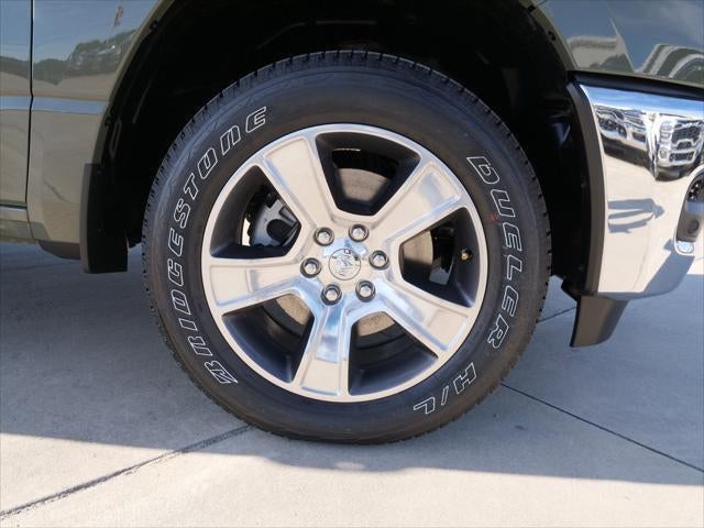 2026 RAM Ram 1500 RAM 1500 TRADESMAN CREW CAB 4X4 5'7' BOX