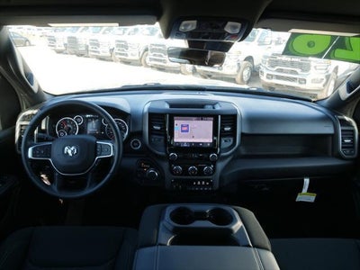 2026 RAM Ram 1500 RAM 1500 TRADESMAN CREW CAB 4X4 5'7' BOX