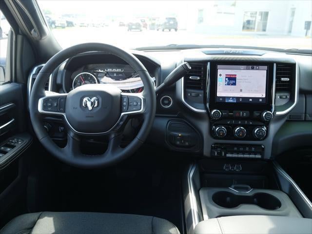 2025 RAM Ram 2500 RAM 2500 BIG HORN CREW CAB 4X4 6'4' BOX