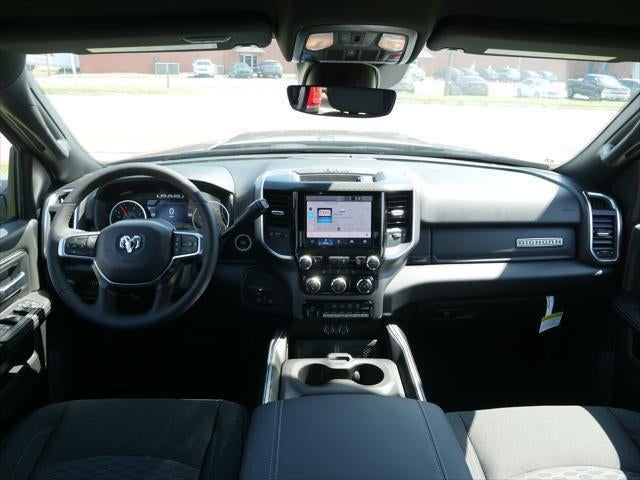 2025 RAM Ram 2500 RAM 2500 BIG HORN CREW CAB 4X4 6'4' BOX