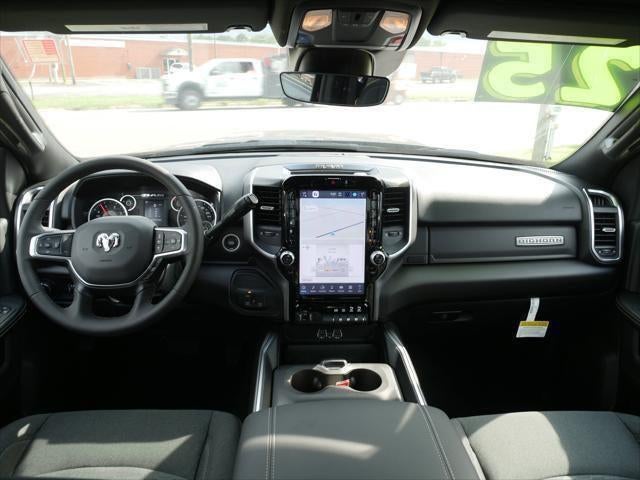 2025 RAM Ram 2500 RAM 2500 BIG HORN CREW CAB 4X4 6'4' BOX