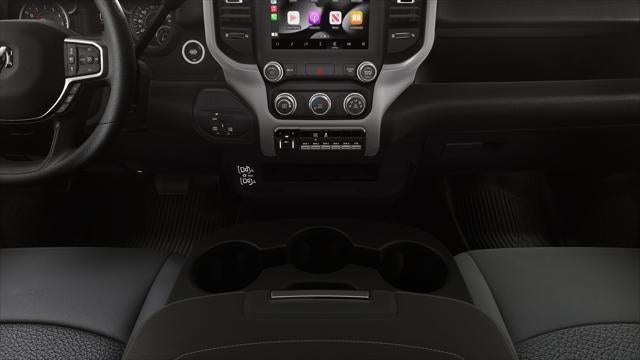 2026 RAM Ram 5500 Chassis Cab RAM 5500 TRADESMAN CHASSIS REGULAR CAB 4X4 84' CA