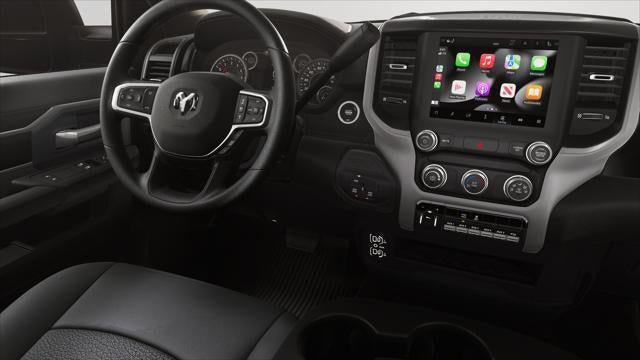 2026 RAM Ram 5500 Chassis Cab RAM 5500 TRADESMAN CHASSIS REGULAR CAB 4X4 84' CA