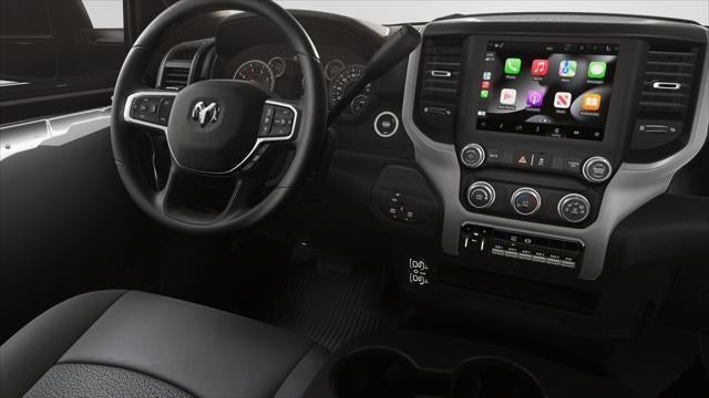 2026 RAM Ram 5500 Chassis Cab RAM 5500 TRADESMAN CHASSIS CREW CAB 4X4 84' CA