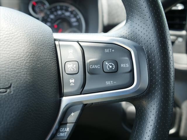 2025 RAM Ram 3500 Chassis Cab RAM 3500 TRADESMAN CREW CAB CHASSIS 4X4 60' CA