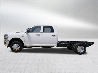 2025 RAM Ram 3500 Chassis Cab RAM 3500 TRADESMAN CREW CAB CHASSIS 4X4 60' CA