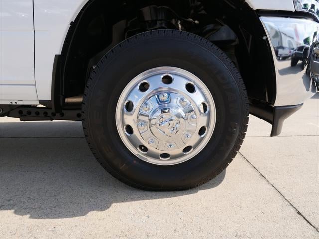 2025 RAM Ram 3500 Chassis Cab RAM 3500 TRADESMAN CREW CAB CHASSIS 4X4 60' CA