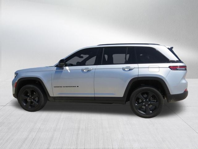 2024 Jeep Grand Cherokee Altitude