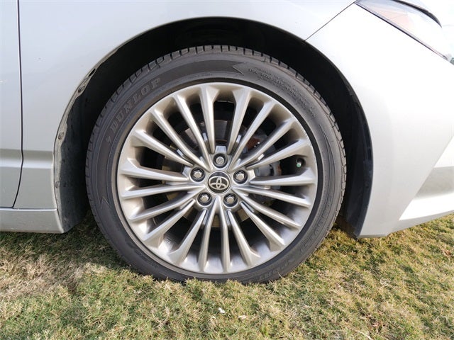 2022 Toyota Avalon Limited