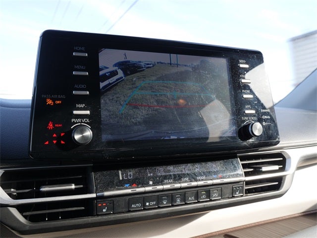 2021 Toyota Sienna XLE 8 Passenger