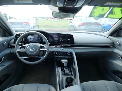 2024 Hyundai Elantra SEL
